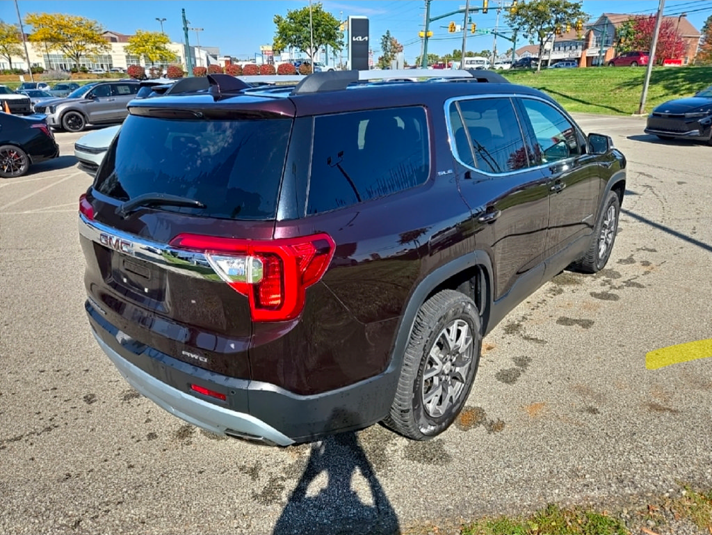 Used 2020 GMC Acadia SLE w/ Driver Convenience Package AWD/4WD image 3