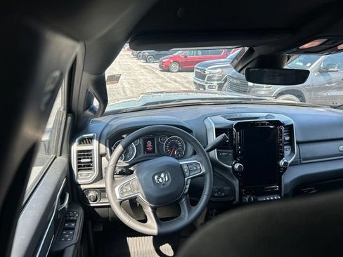Used 2025 RAM 2500 Big Horn AWD/4WD image 19