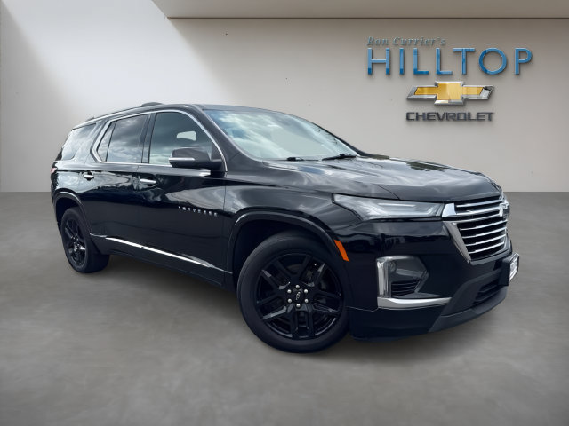 Used 2023 Chevrolet Traverse Premier AWD/4WD image 1