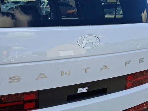 New 2026 Hyundai Santa Fe SE image 13
