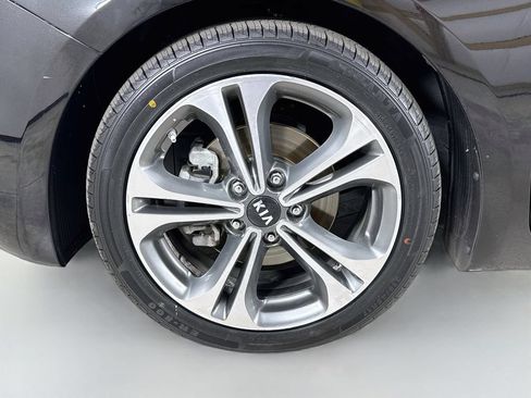 Used 2015 Kia Forte EX w/ UVO Package W/17" Alloys FWD image 32