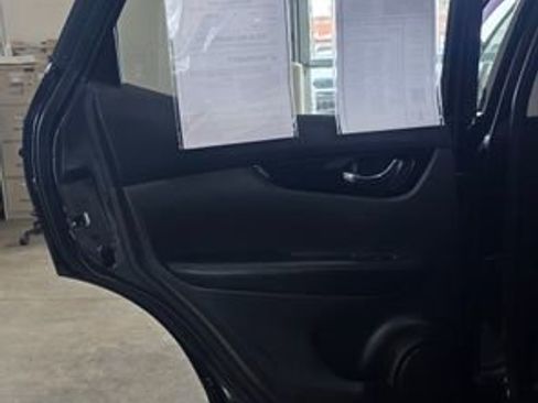 Used 2019 Nissan Rogue Sport SV w/ Technology Package image 24