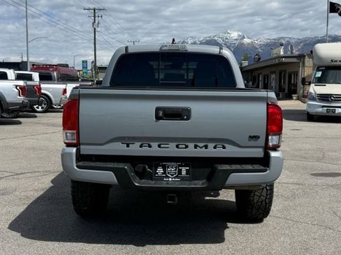 Used 2021 Toyota Tacoma SR5 w/ Trail Edition AWD/4WD image 7