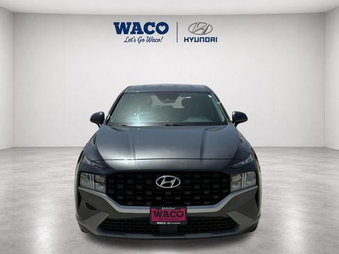 Used 2023 Hyundai Santa Fe SE w/ Winter Weather Package FWD image 2