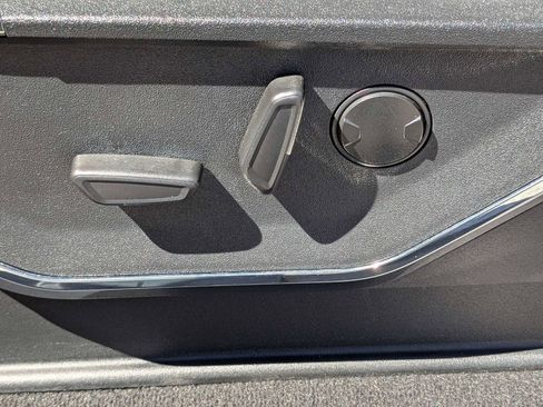 Used 2024 Ford F350 Lariat w/ Lariat Ultimate Package image 21