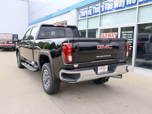 New 2026 GMC Sierra 3500 SLE w/ Preferred Package AWD/4WD image 8