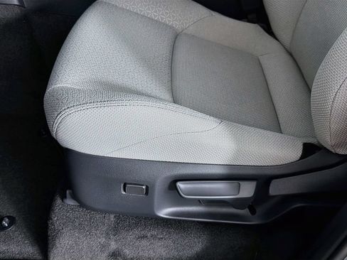 New 2026 Toyota 4Runner SR5 AWD/4WD image 23
