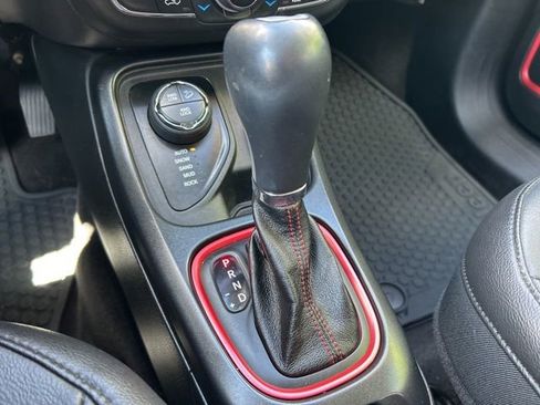 Used 2018 Jeep Compass Trailhawk w/ Navigation Group AWD/4WD image 31