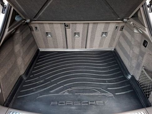 Certified 2023 Porsche Macan GTS AWD/4WD image 29