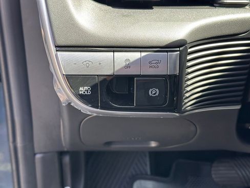 Certified 2024 Hyundai Ioniq 5 Limited image 28