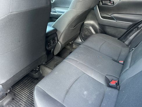 Used 2024 Toyota RAV4 LE FWD image 14