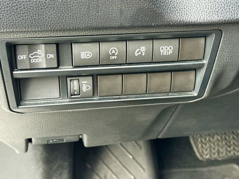 Used 2023 Toyota Tundra SR5 AWD/4WD image 7