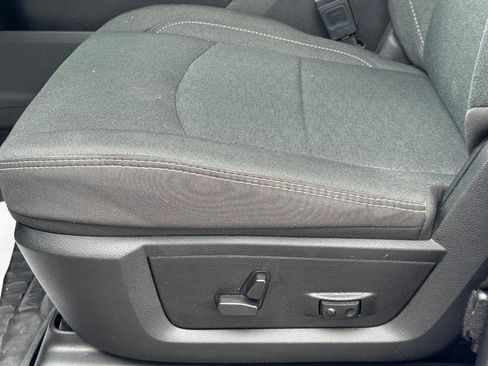 Used 2025 RAM 2500 Big Horn image 24