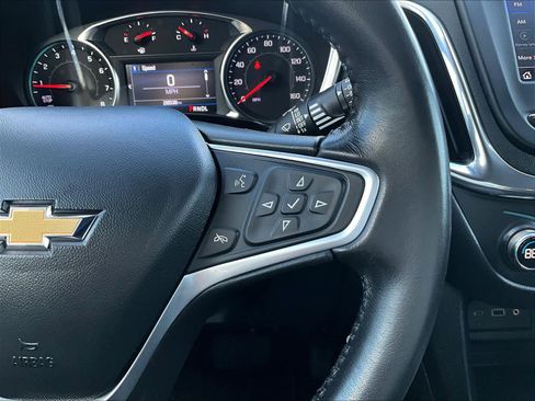 Used 2022 Chevrolet Equinox LT image 24