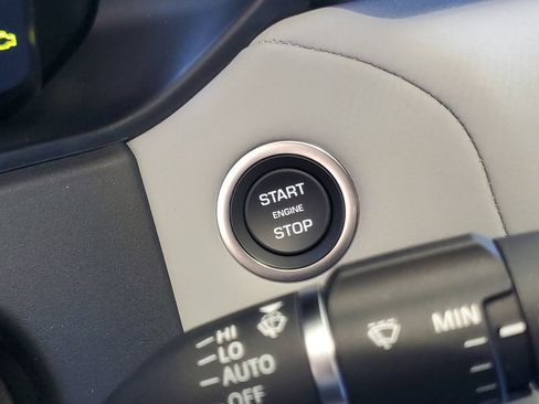 New 2026 Land Rover Range Rover Velar Belgravia AWD/4WD image 18