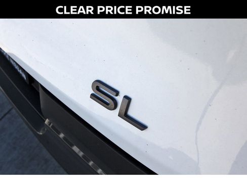 New 2025 Nissan Murano SL w/ Cargo Package AWD/4WD image 10