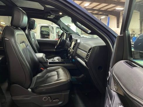 Used 2019 Ford Expedition Limited w/ Equipment Group 301A image 24