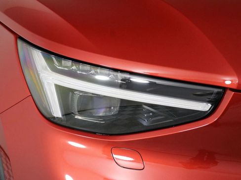 Certified 2023 Volvo C40 P8 Recharge Ultimate AWD/4WD image 24