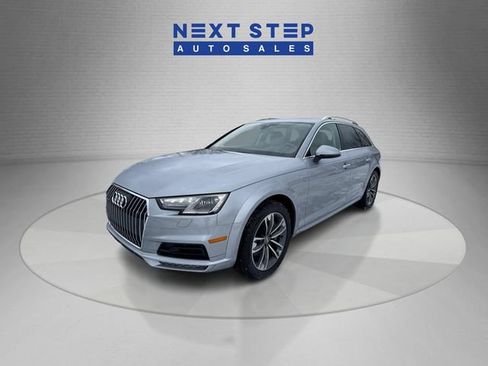 Used 2019 Audi A4 2.0T allroad Premium AWD/4WD image 3