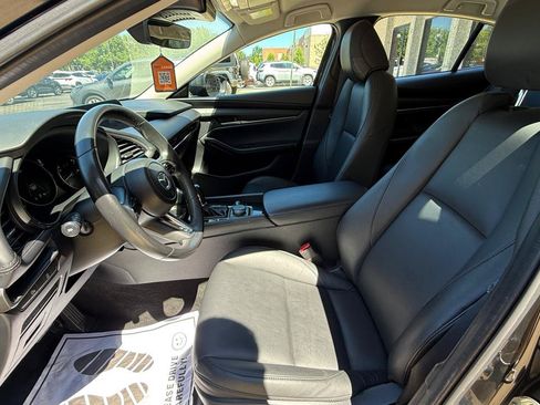 Used 2024 MAZDA MAZDA3 s FWD image 10