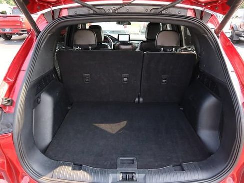 Used 2024 Ford Escape ST-Line w/ Cold Weather Package FWD image 7