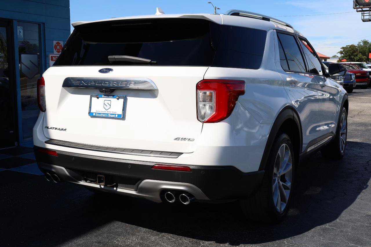 Used 2021 Ford Explorer Platinum w/ Equipment Group 601A AWD/4WD image 4