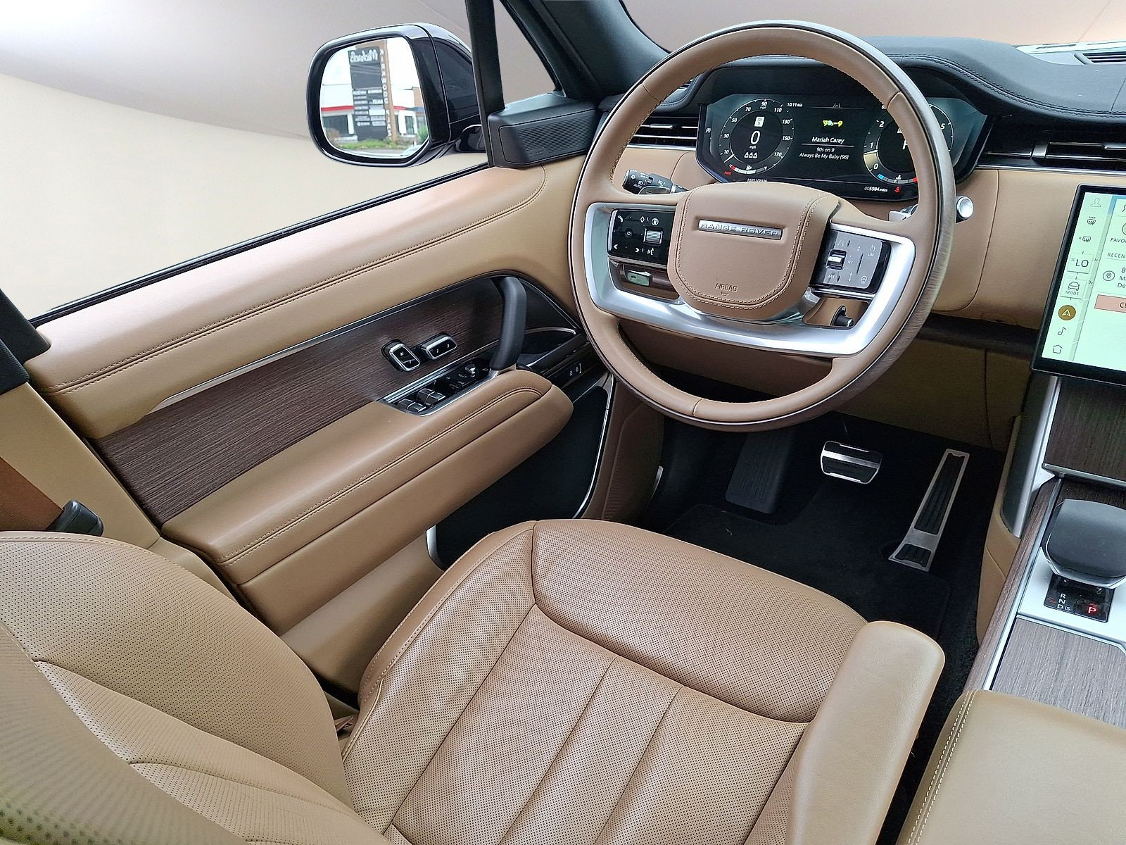 Certified 2026 Land Rover Range Rover SE AWD/4WD image 8
