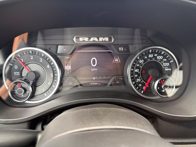Used 2025 RAM 1500 Big Horn AWD/4WD image 16
