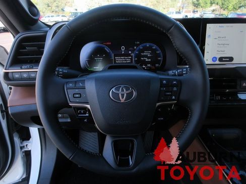 New 2026 Toyota Crown Signia image 11