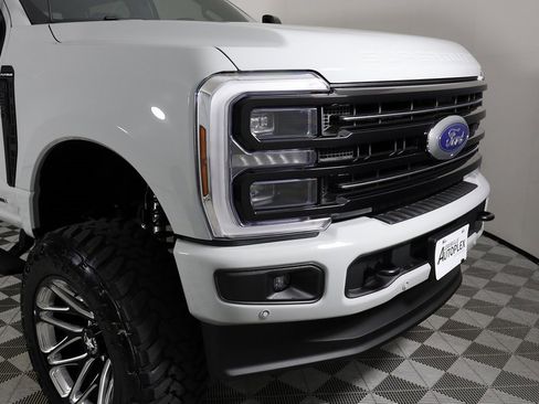 Used 2025 Ford F250 Platinum image 47