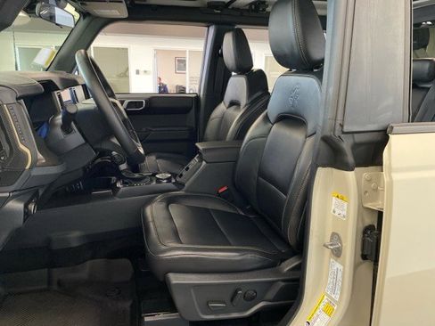 New 2025 Ford Bronco Badlands AWD/4WD image 17
