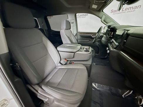 Used 2023 GMC Sierra 1500 Elevation w/ LPO, Elevation Black Package AWD/4WD image 27