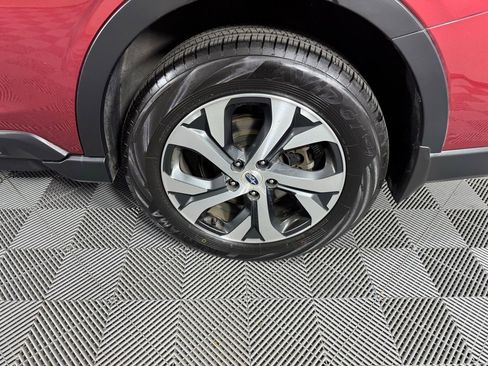 Used 2022 Subaru Outback Limited image 35