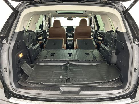 Used 2022 Subaru Ascent Touring AWD/4WD image 37