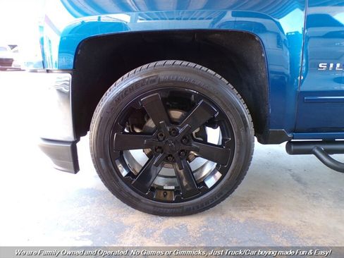 Used 2018 Chevrolet Silverado 1500 LT w/ All Star Edition RWD image 55