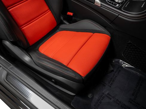 Used 2019 Mercedes-Benz C 63 AMG S image 40