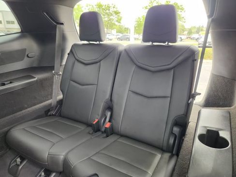 Used 2020 Cadillac XT6 Premium Luxury AWD/4WD image 34
