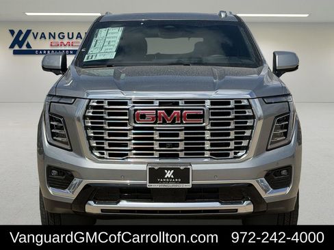 New 2026 GMC Yukon Denali w/ Denali Reserve Package AWD/4WD image 7