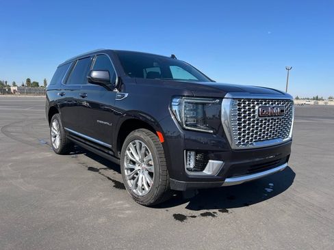 Used 2023 GMC Yukon Denali RWD image 24