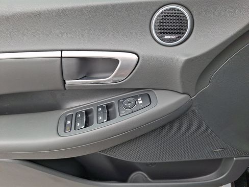 Used 2023 Hyundai Sonata SEL Plus FWD image 12