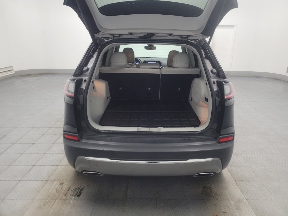 Used 2020 Jeep Cherokee Limited AWD/4WD image 29