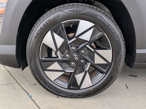 Used 2025 Hyundai Kona SEL FWD image 56