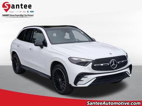 Used 2023 Mercedes-Benz GLC 300 image 1