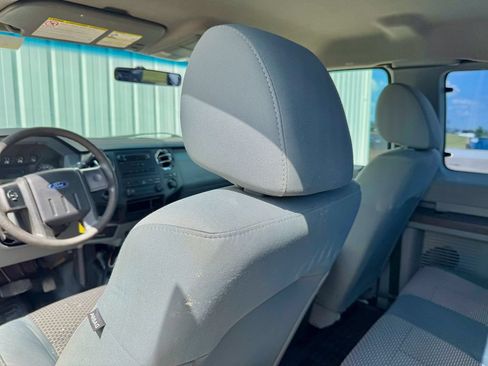 Used 2012 Ford F250 XL AWD/4WD image 13