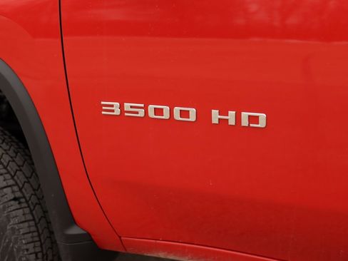 New 2026 Chevrolet Silverado 3500 LT image 33