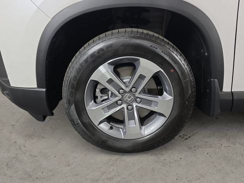 Certified 2026 Honda Pilot EX-L image 9