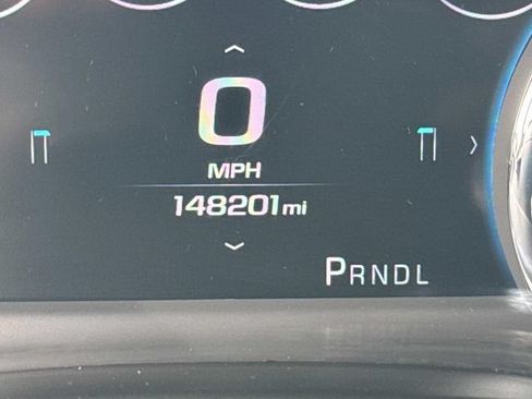 Used 2017 GMC Yukon XL Denali w/ Open Road Package RWD image 32