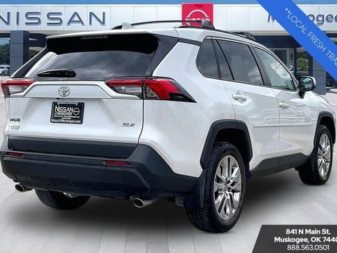 Used 2024 Toyota RAV4 XLE Premium FWD image 5