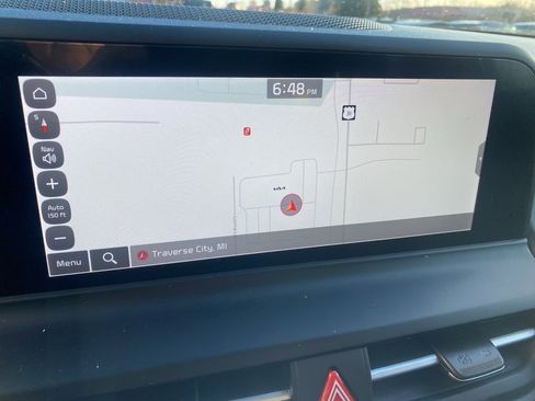 Used 2024 Kia Seltos SX image 28