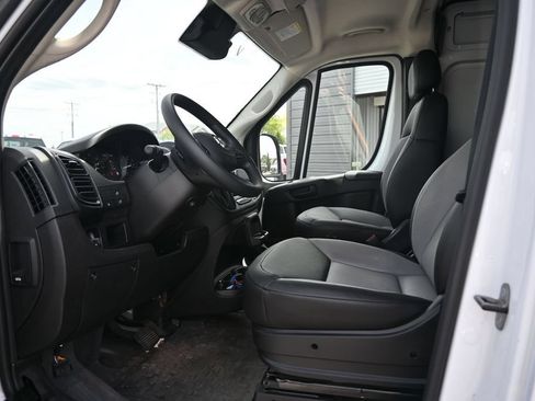 Used 2026 RAM ProMaster 2500 w/ Convenience Group FWD image 15